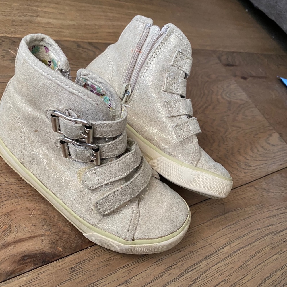 Toddler Girls Shoes - 8
